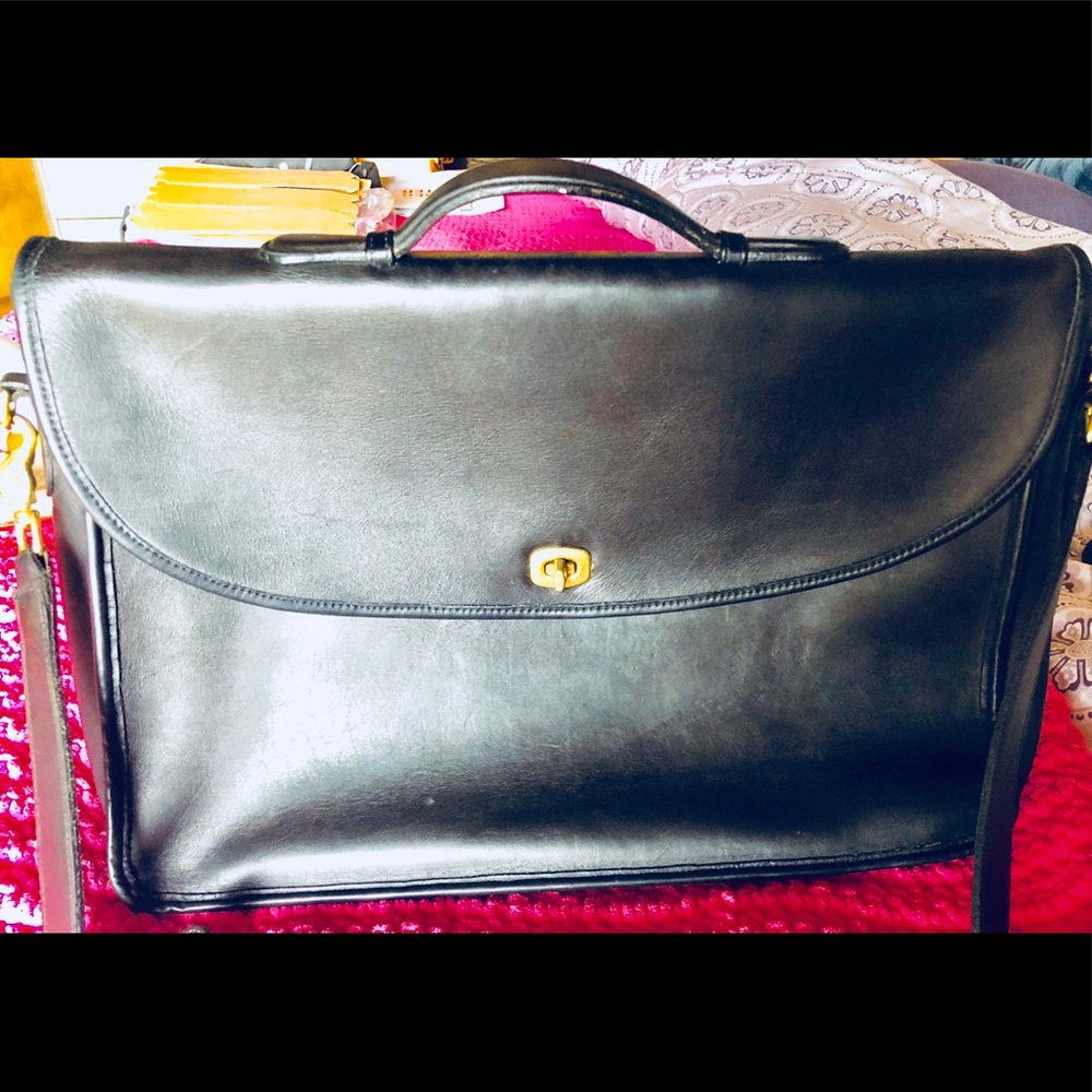 COACH Vintage Leather Briefcase in Black